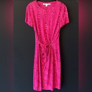 Diane Von Furstenberg DVF Silk Pink Short Sleeve Wrap Stretch Dress- Size 6